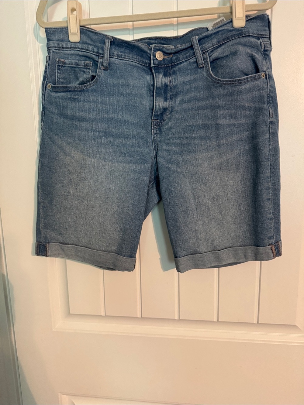 Old Navy Medium Blue Cuffed Denim Shorts